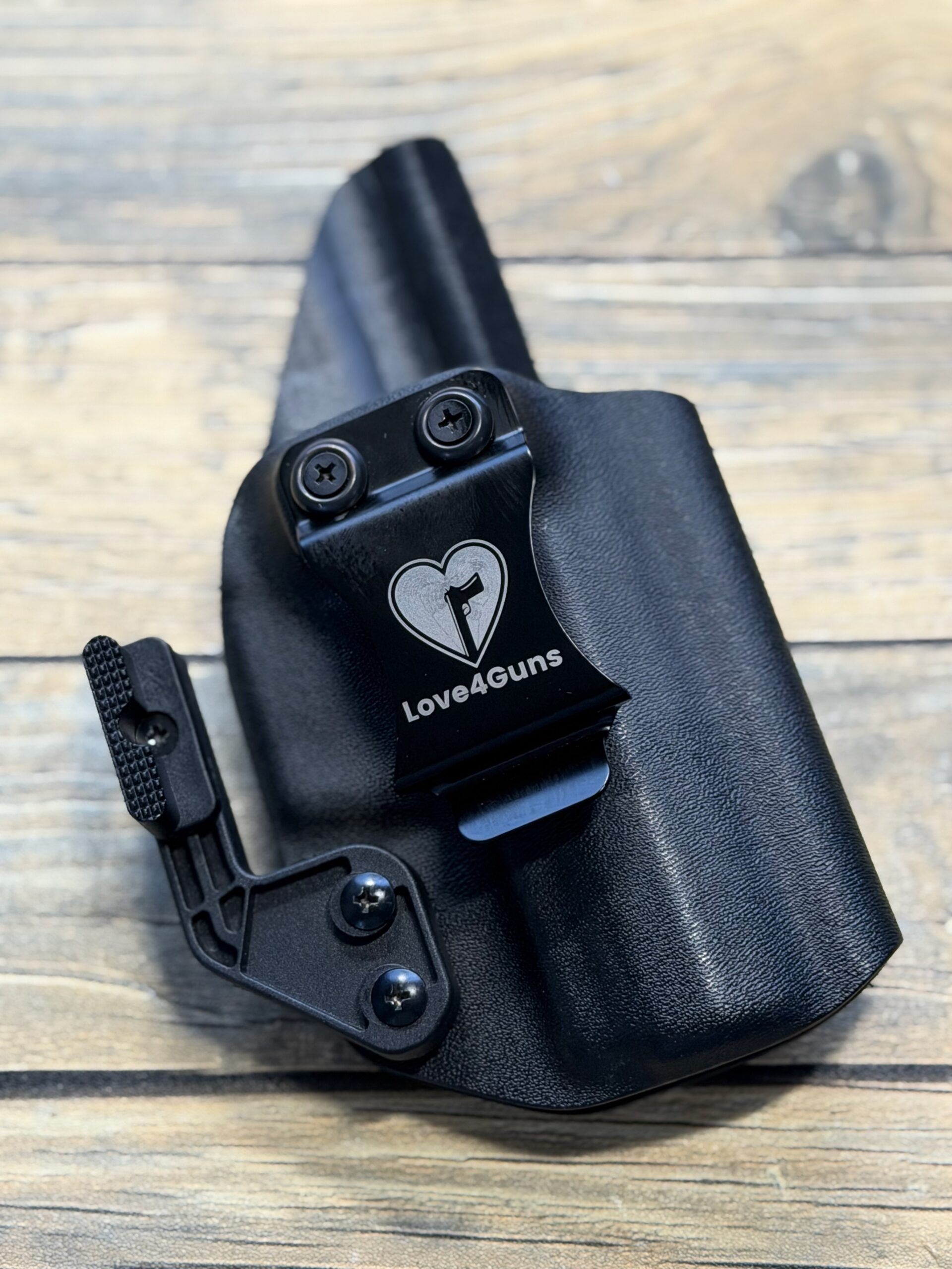 Kabura IWB „Niewidka Tajniak” do Walther P99